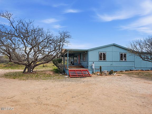 2nd image of 3023 W Clark Rd