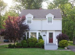 994 Valley Blvd, Elyria, OH 44035