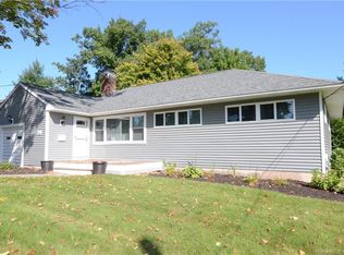 123 Barry Rd, Manchester, CT 06042