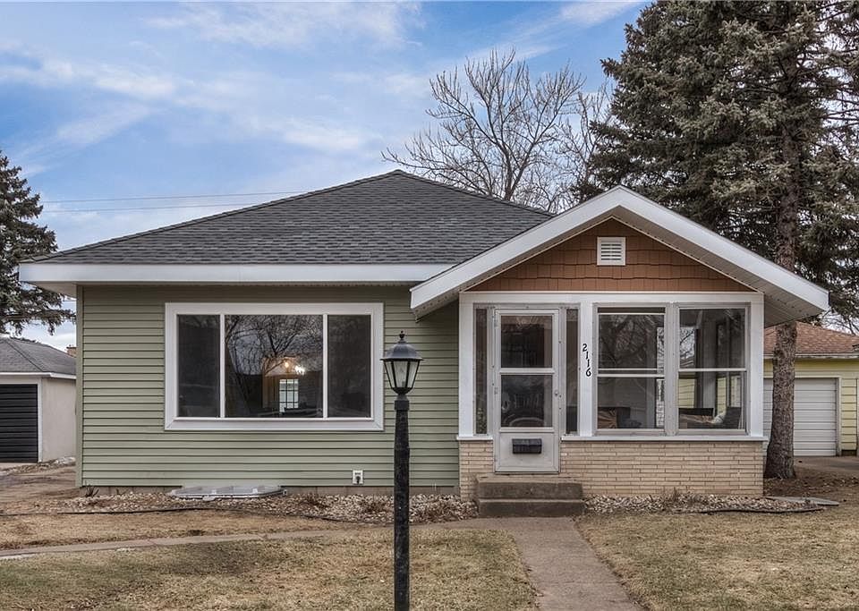 1st image of 2116 Laurel Avenue