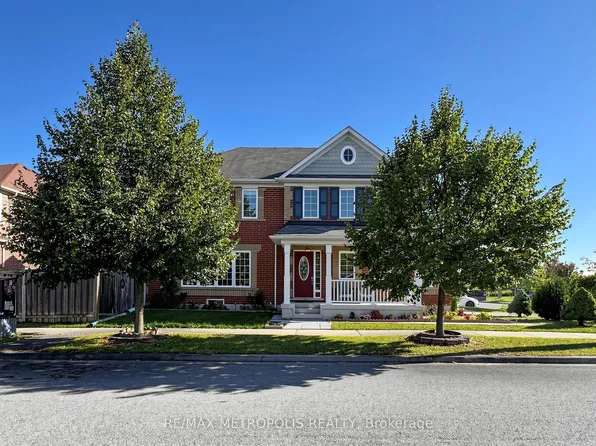 1913 Liatris Dr, Pickering, ON L1X 0A7