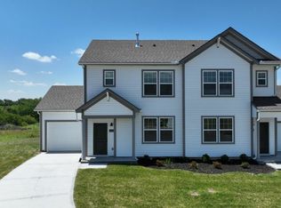 27312 Acacia Dr, Lees Summit, MO 64086