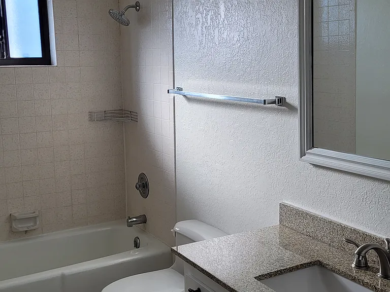 2975 Dogwood Ct — Photo 8