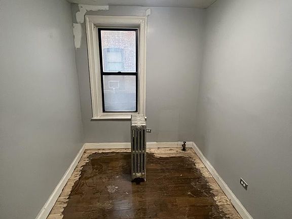 5th image of 481 Concord Ave #2A