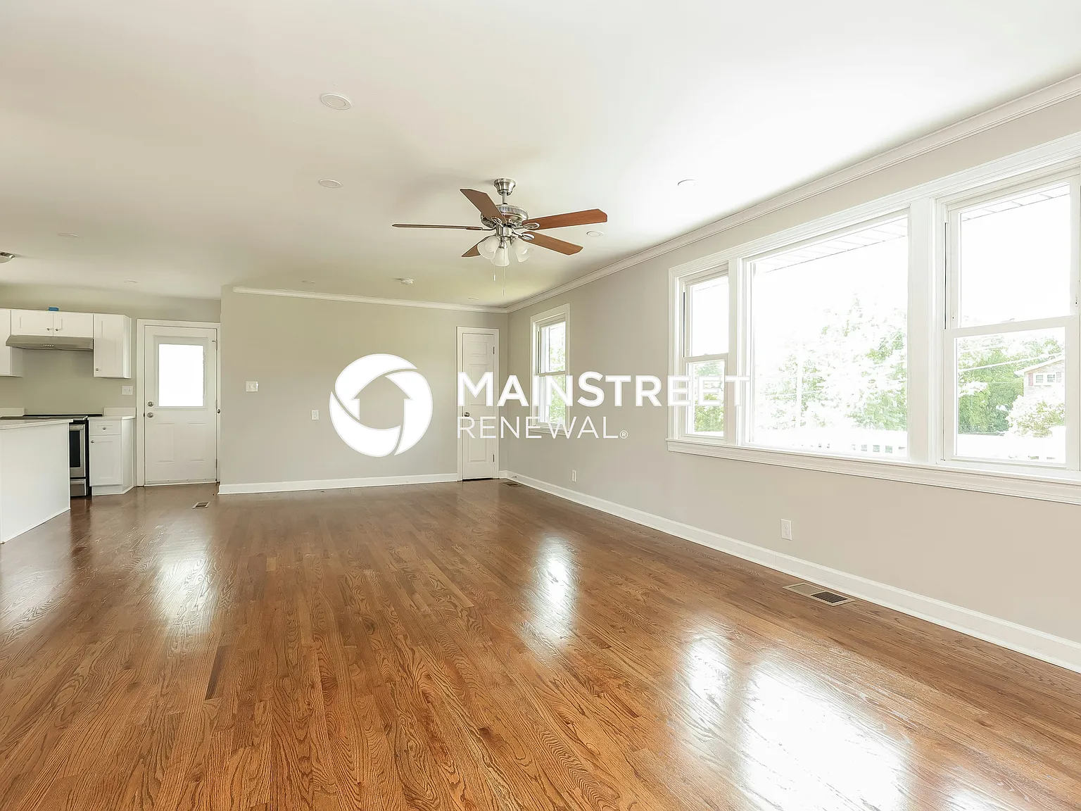 606 Tuckahoe Dr — Photo 2