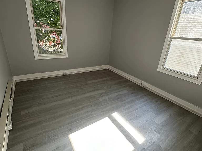28 Harding Pl #B2 — Photo 12