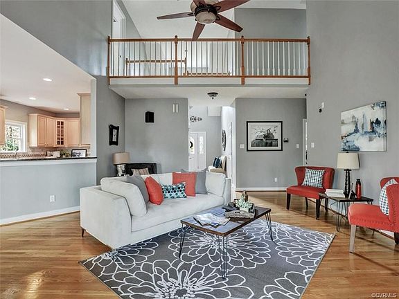 3rd image of 12025 Hadden Hall Dr
