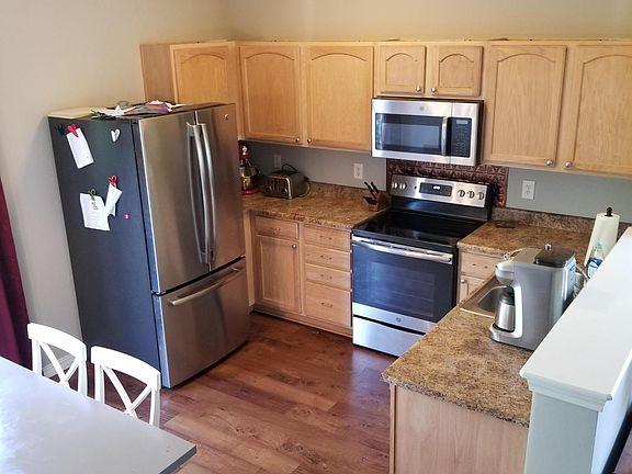 5th image of 1177 Park Dr