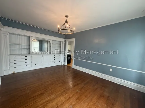 447 W Walnut St #8, Kalamazoo, MI 49007