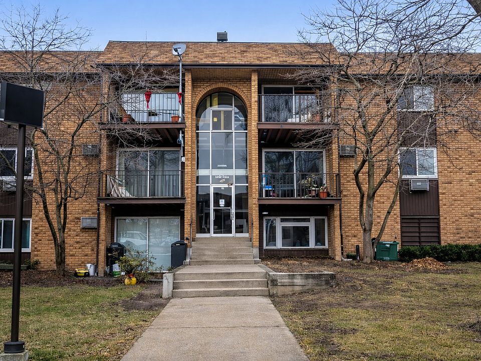 1st image of 740 Hill Dr APT 303