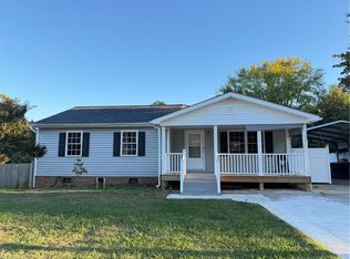 2008 Whitman Rd, Greensboro, NC 27405