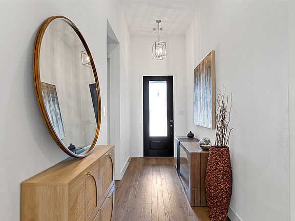 3rd image of 2020 Rhea Ct