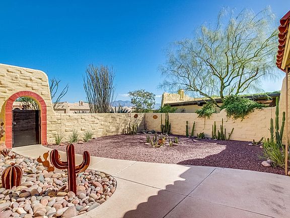 3rd image of 2341 W Tucana St