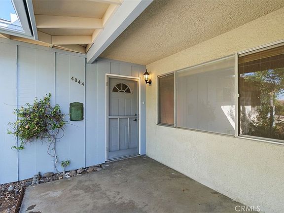 4th image of 4044 Mount Vernon Ave