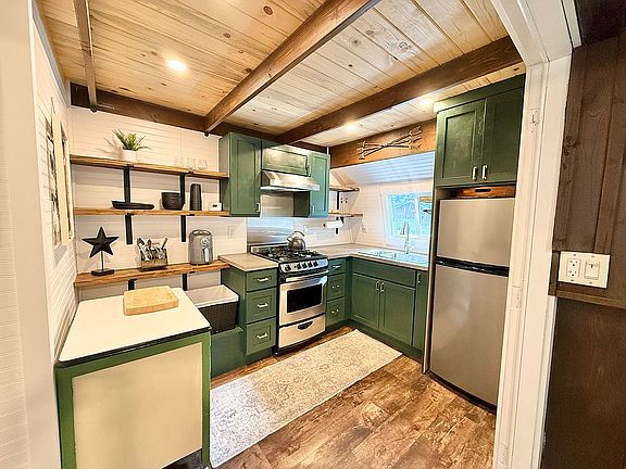 2nd image of 24706 NE Columbia Tie Rd Lot 82