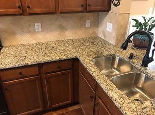 9451 Selborne Cir, Mechanicsville, VA 23116