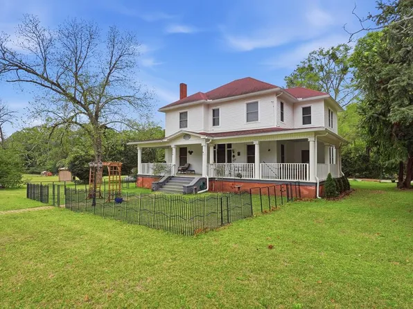 173 E Main St, Parrott, GA 39877