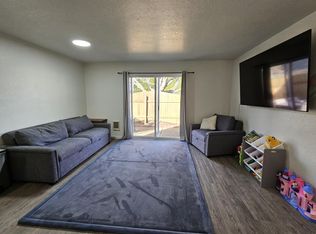 2240 Maplewood Dr S, Salem, OR 97306