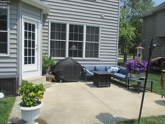 3rd image of 5407 Sandy Acres Dr