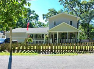 8155 N Oak Ave, Walkerton, IN 46574