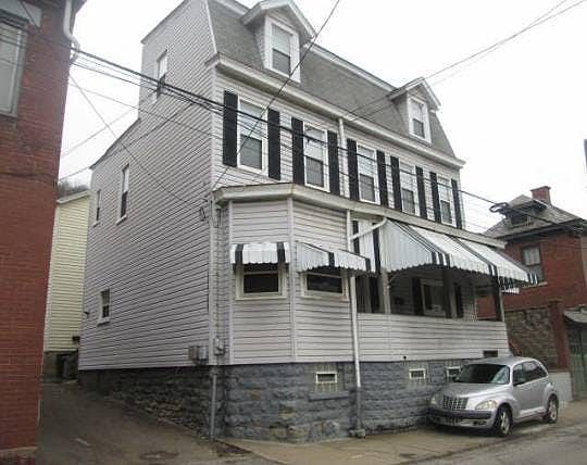 2nd image of 700 Penn St