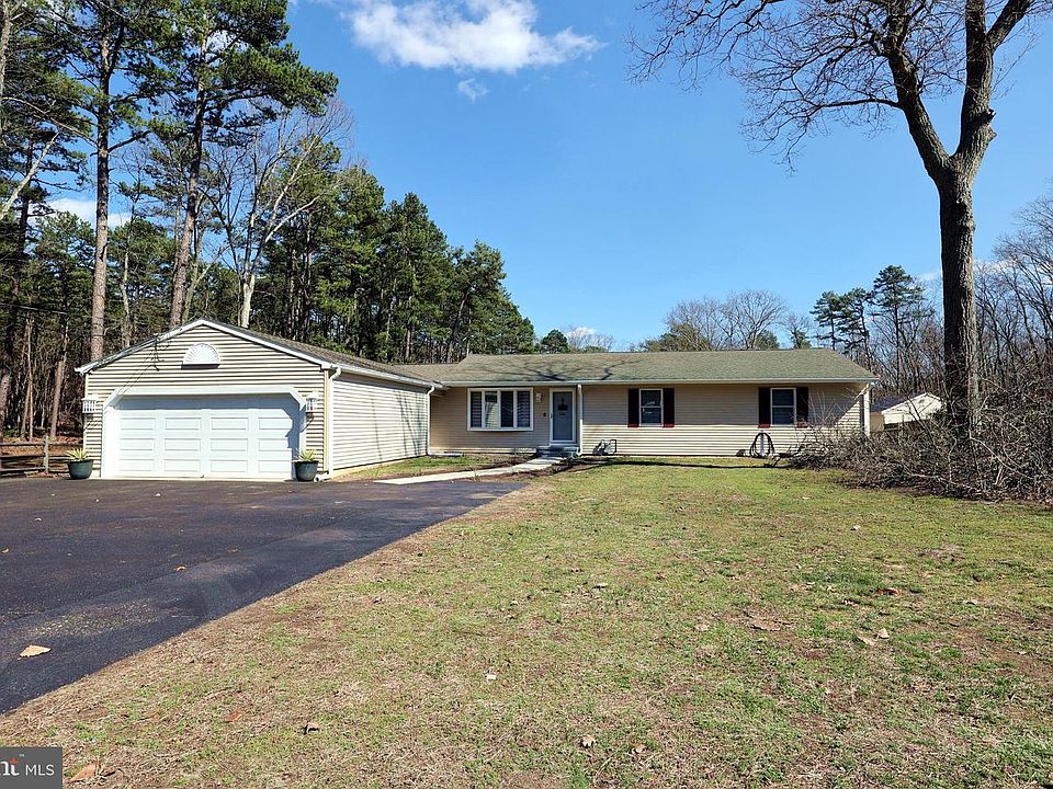1st image of 66 Summit Dr