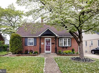 1613 Sycamore St, Haddon Heights, NJ 08035