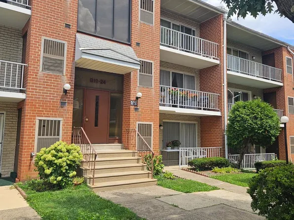 809 Red Lion Rd #B24, Philadelphia, PA 19115