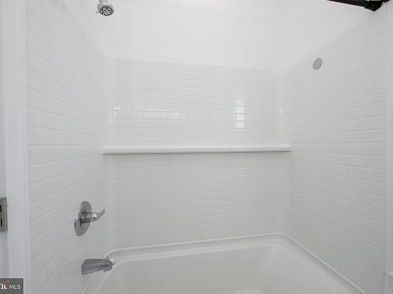 117 W Nicholson Rd — Photo 17