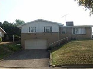 12 Jackson Dr, Monessen, PA