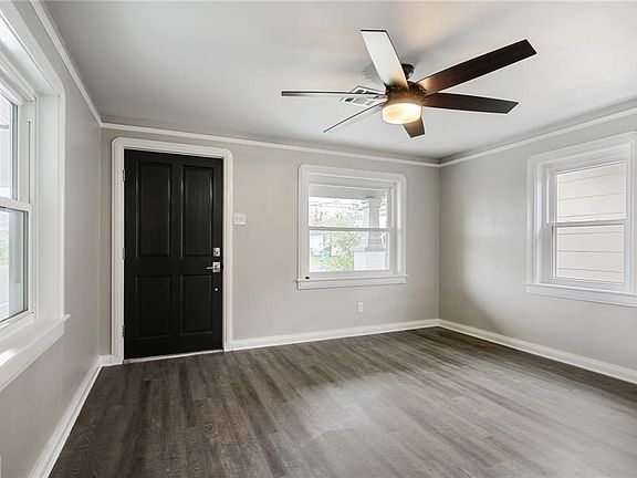 4th image of 833 Avenue B