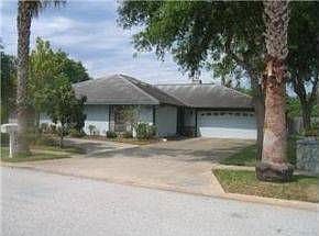1st image of 760 Oak Park Cir