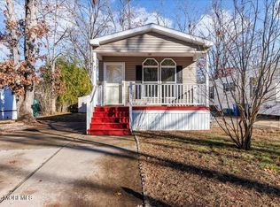 71 Roberts Rd, Toms River, NJ 08755