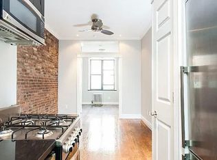 382 E 10th St APT 5A, New York, NY 10009