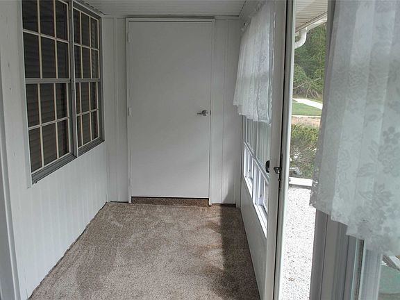 2nd image of 264 C Newcastle Ct #264C