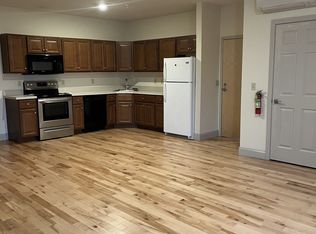 191 College St #307, Burlington, VT 05401