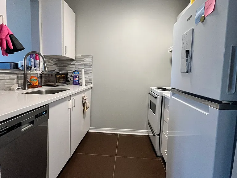 188 Waverley St #308 — Photo 12
