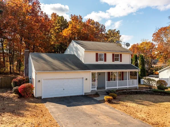 30 Golden Dr, Easthampton, MA 01027