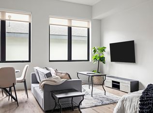 5515 Hummingbird Ln #302, Austin, TX 78745