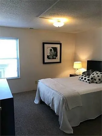 715 S Randolph St #12 — Photo 7