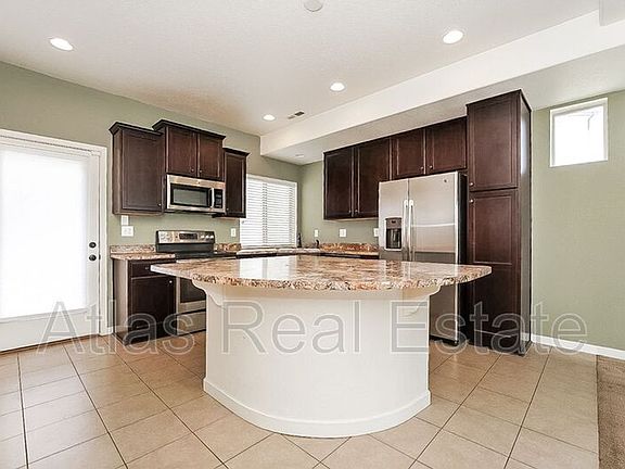 5th image of 4835 N Halifax Ct