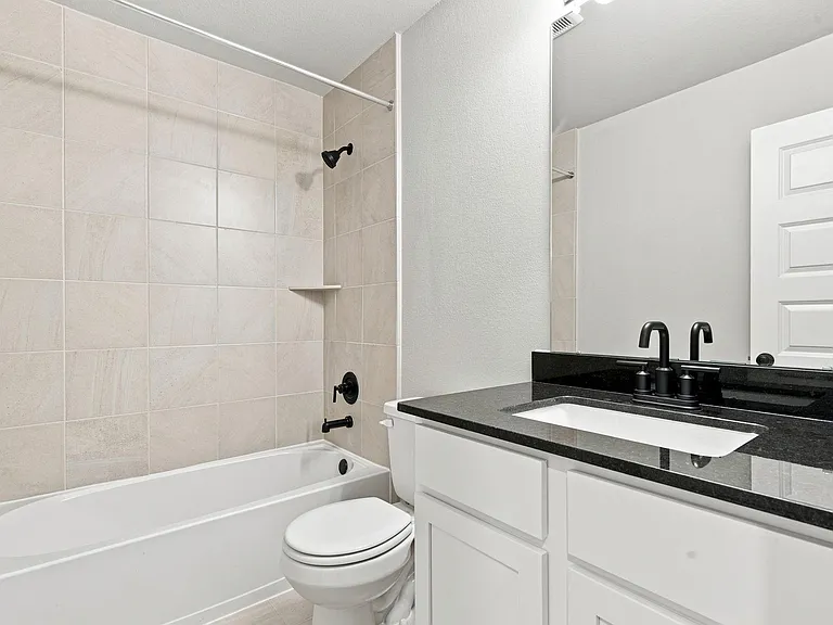 18518 Karlynn St — Photo 26