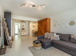 1228 Pennsylvania Ave APT 11, Miami Beach, FL 33139