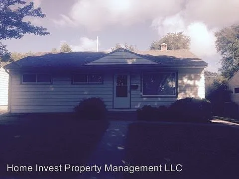 8134 W Herbert Ave photo 1