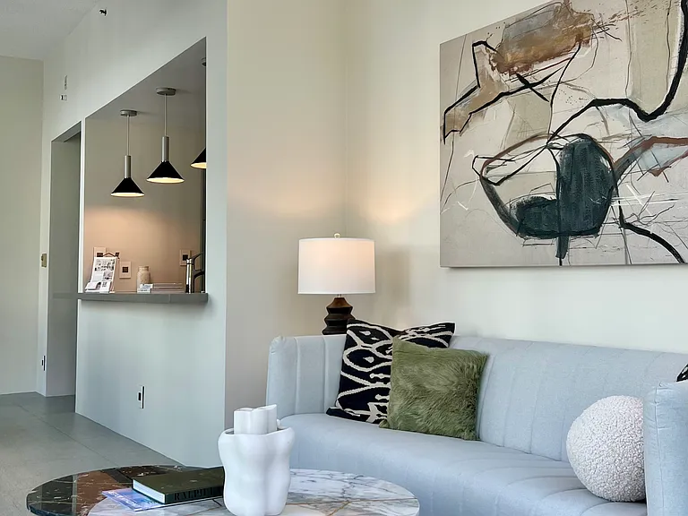 220 Lombard St #116 — Photo 1
