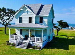 616 Island Rd, Harkers Island, NC 28531