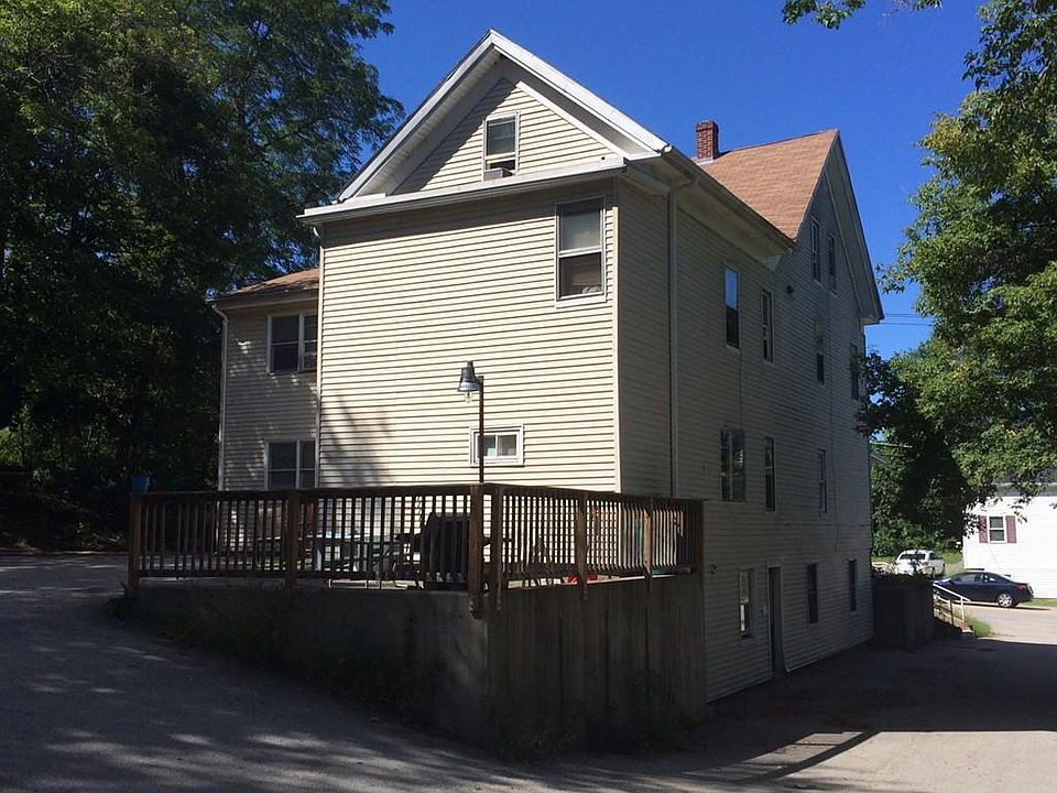 409 NE Main St, Douglas, MA 01516 Zillow