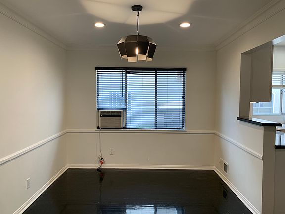 5th image of 1427 N Laurel Ave APT 5