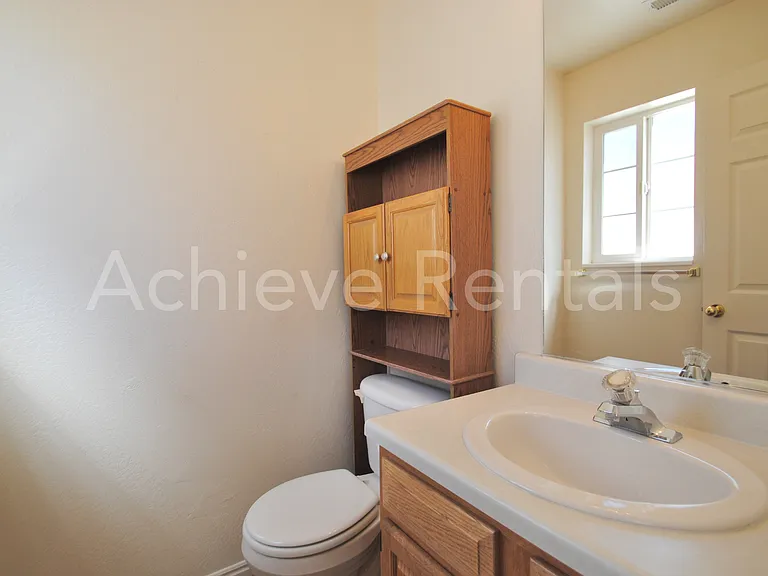 91 Penny Ln — Photo 10