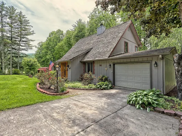 56 Putter Ln, Dillard, GA 30537